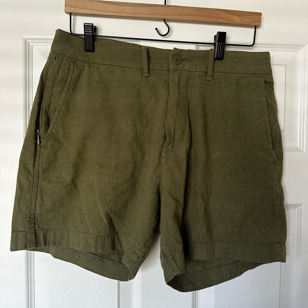 Men’s Abercrombie stretch Shorts Sz 30 waist